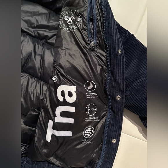 Aritzia Super Puff - Picture 6 of 6